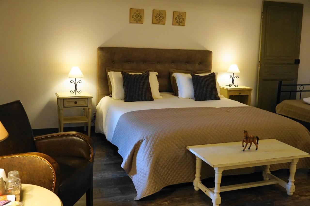 Bed and Breakfast Le Chemin Challignac Экстерьер фото