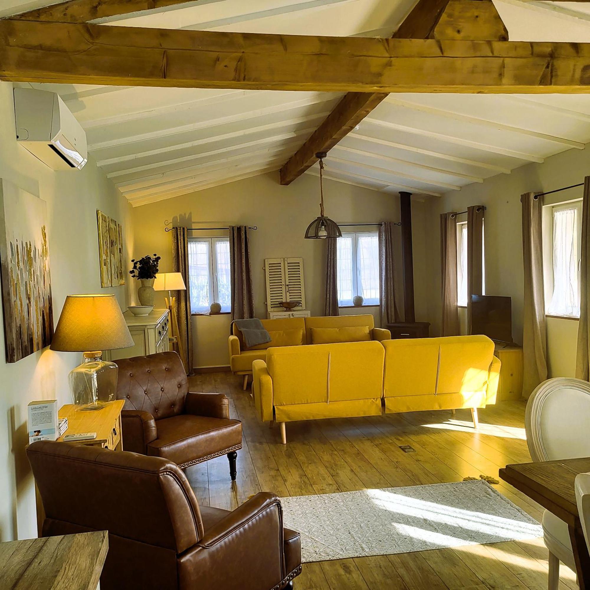 Bed and Breakfast Le Chemin Challignac Экстерьер фото