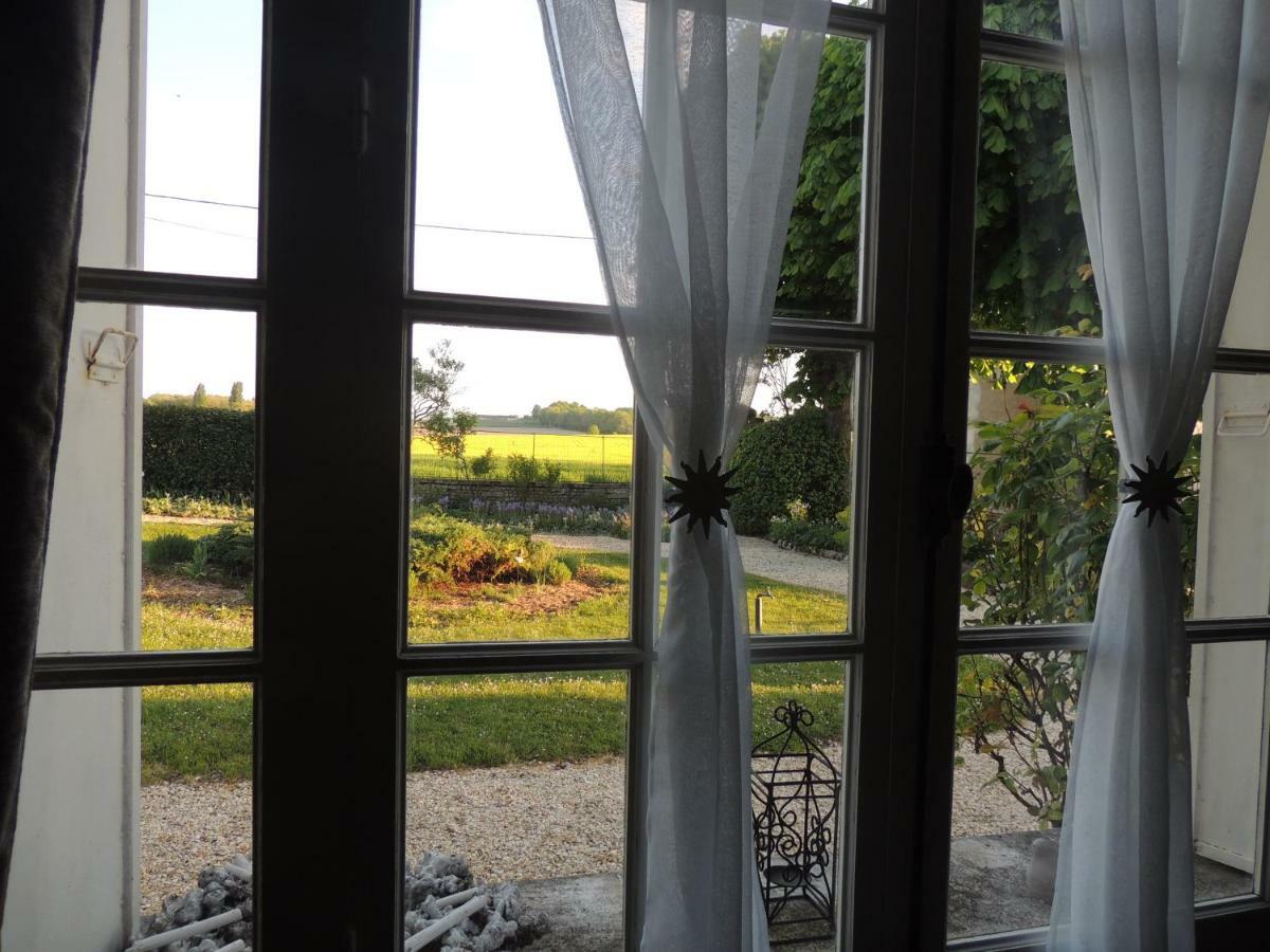 Bed and Breakfast Le Chemin Challignac Экстерьер фото